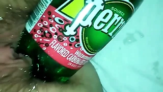 &quest; WHATS THE STRANGEST THING YOU'VE EVER STUCK UP YOUR&sol;HER PUSSY&quest;&quest;